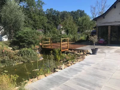 Création de terrasse en bois sur un étang à Brétigny-sur-Orge 91