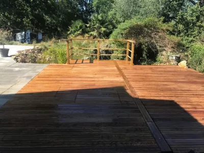 Création d’une terrasse en pin maritime à Brétigny-sur-Orge 91